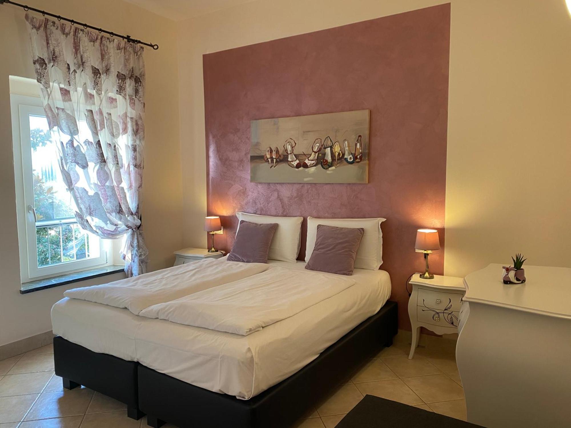 Bed & Breakfast Betty's House 3*