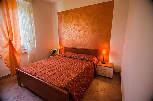 Betty's House Bed & Breakfast Lazise